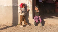 Kinder in Raya